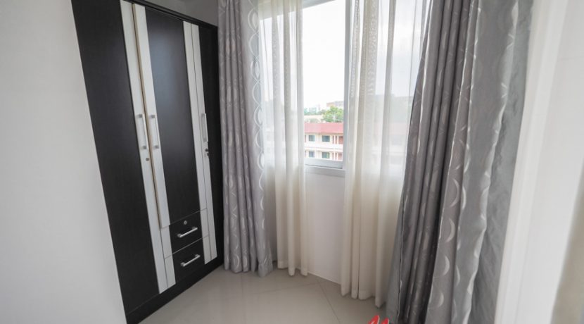 Jada Beach Condominium Pattaya For Sale & Rent Studio With City Views - JDB03