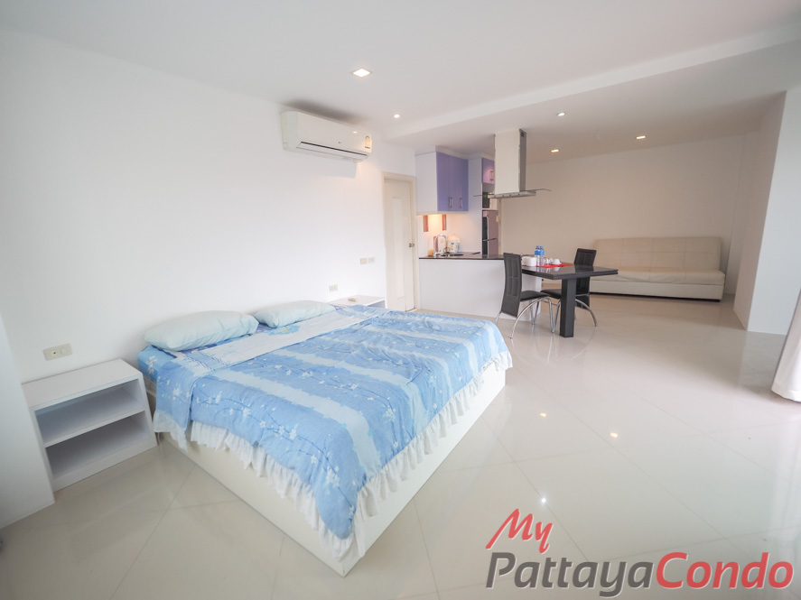 Jada Beach Residence Pattaya For Sale – JDB03