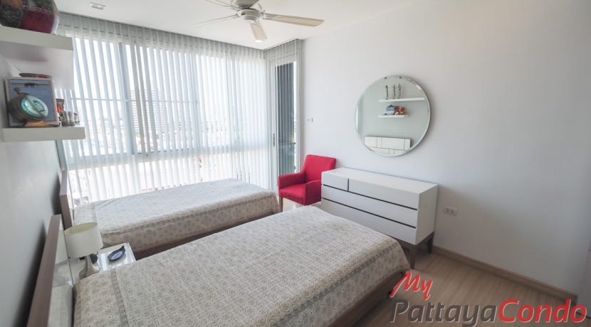Apus Condo Pattaya For Sale & Rent 3 Bedroom With Pool Views at Central Pattaya - APUS13