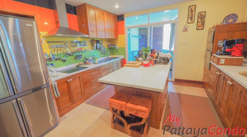 Executive Residence 4 Pattaya Condo For Sale & Rent 2 Bedroom With City Views - EXFOUR08
