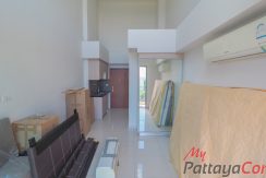 Laguna Beach Resort 2 Jomtien Condo Pattaya For Sale & Rent Studio with City Views - LBR2J13