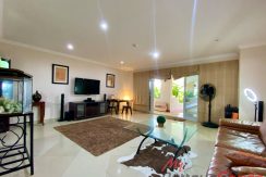 Executive Residence 1 Condo Pattaya For Sale & Rent 1 Bedroom With Pool Views - EXONE03