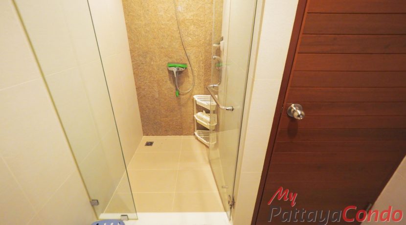 The Axis Condo Pattaya For Sale & Rent Studio With Park & Partial Sea Views - AXIS33