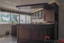 Bang Saray Condominium Pattaya For Sale & Rent 2 Bedroom Beachfront With Pool Views - BSR01