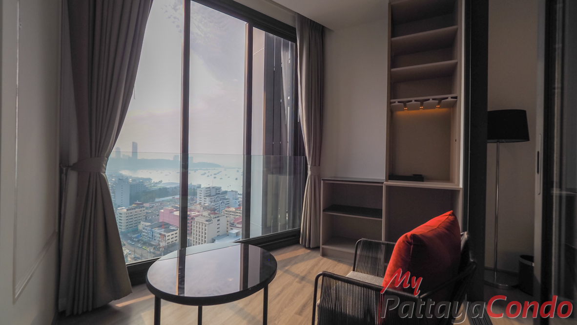 Edge Central Pattaya Condo For Rent – EDGE02R