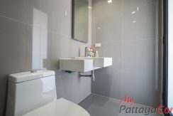 Pattaya Posh Condo For Sale & Rent 1 Bedroom With Partial Sea Views - POSH04