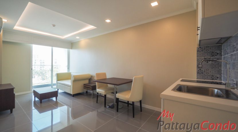 The Orient Resort & Spa Condo Pattaya For Sale & Rent 1 Bedroom With City Views - ORS24