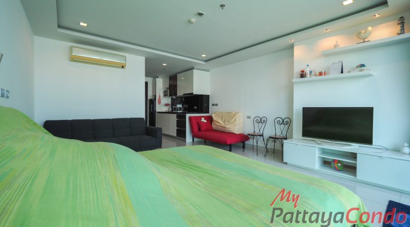 Wong Amat Tower Condo Pattaya For Sale & Rent Studio With Sea Views - WT35