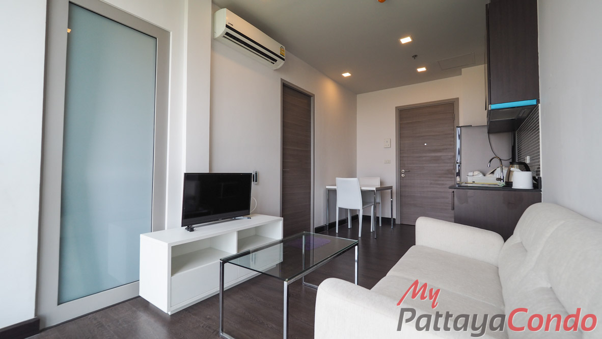 Pattaya Posh Condo For Sale – POSH06