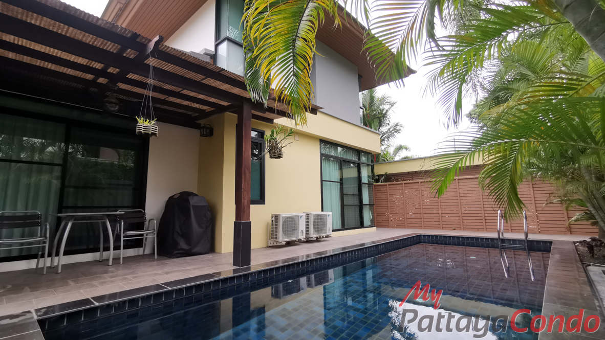 Horseshoe Point Resort Pattaya Pool Villas For Sale – HEHPR01