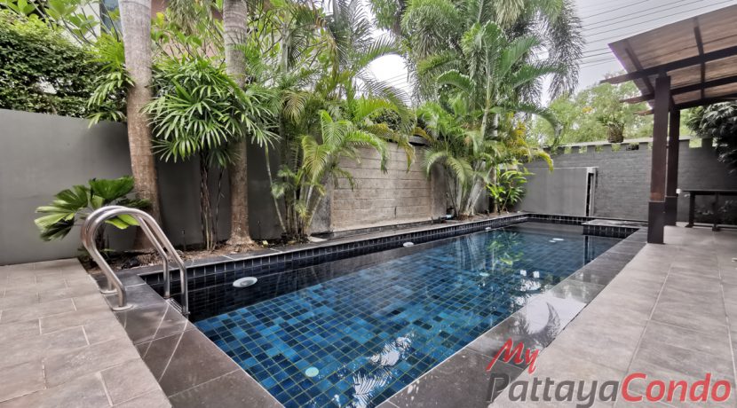 Horseshoe Point Resort Pattaya Pool Villas With Private Pool in East Pattaya - HEHPR01