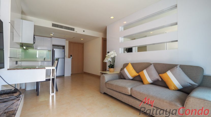 The Cliff Residence Pattaya For Sale & Rent 1 Bedroom With Pool Views - CLIFF113R