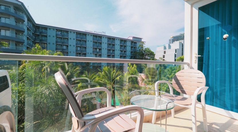 Grand Avenue Residence Pattaya For Sale & Rent 1 Bedroom With Pool Views - GRAND158R