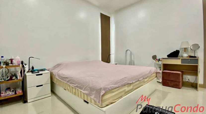 Mountain Village 2 Pool Villas For Sale & Rent 2+1 Bedroom in Huay Yai - HEMV204