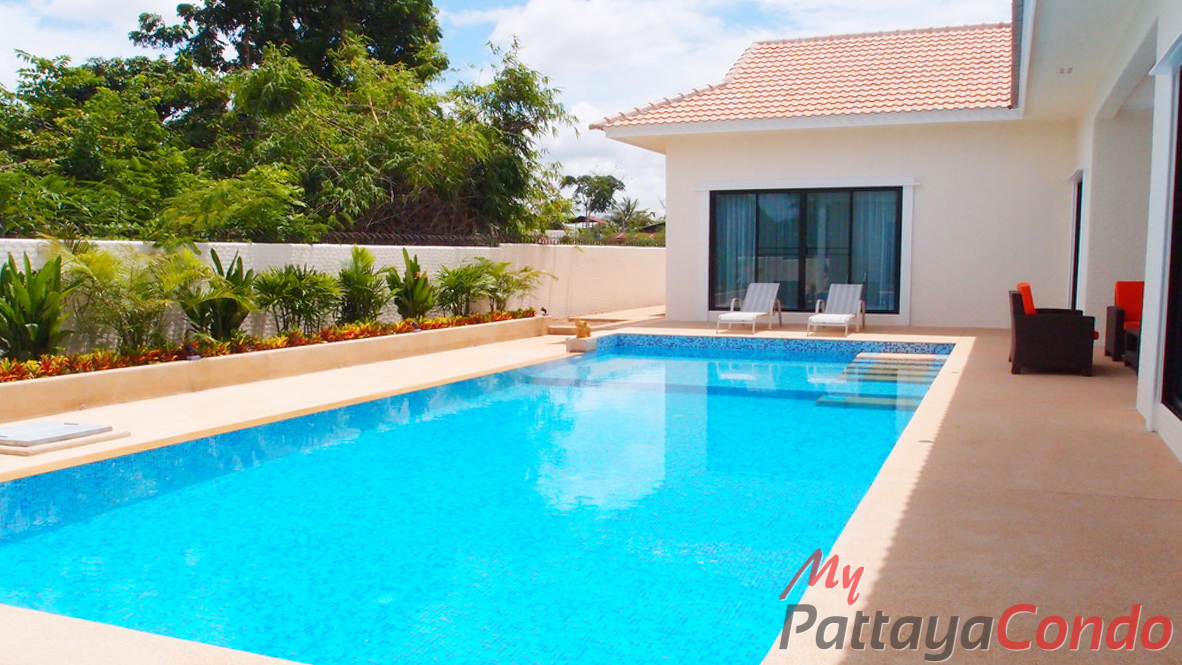 Santa Maria East Pattaya Pool Villa For Rent – HESM05R