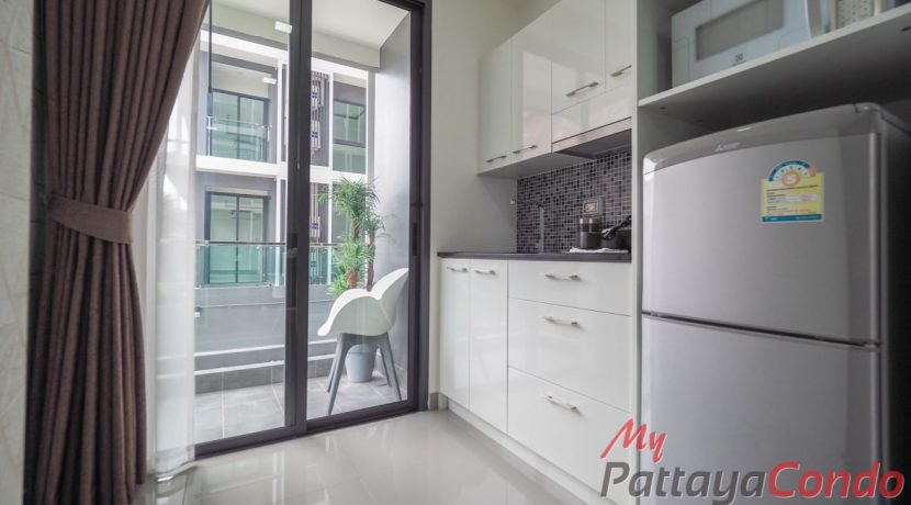 Siam Oriental Star Pattaya Condo For Sale & Rent 1 Bedroom With Partial Sea Views - SOSP01