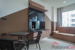 Namtalay Condo Pattaya For Sale & Rent Studio With Pool Views - NT20