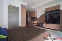 Namtalay Condo Pattaya For Sale & Rent Studio With Pool Views - NT20