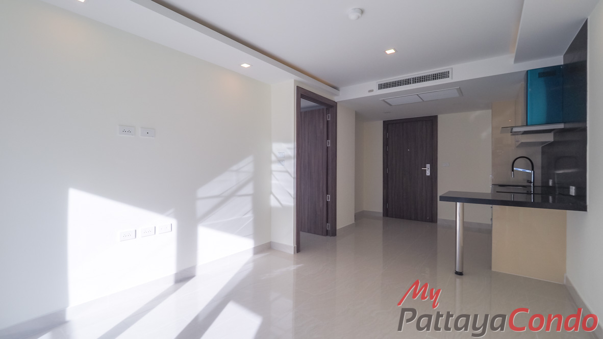 Grand Avenue Residence Pattaya Condo For Sale – GRAND160