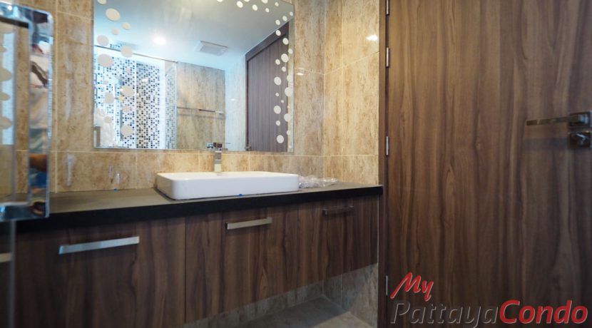 Grand Avenue Residence Pattaya For Sale & Rent 2 Bedroom With Pool Views - GRAND161