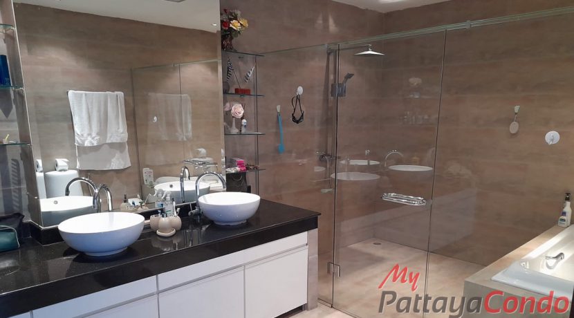 The Park Condominium Jomtien Pattaya for Sale & Rent 2 Bedroom With Partial Sea Views - PARKJ02R