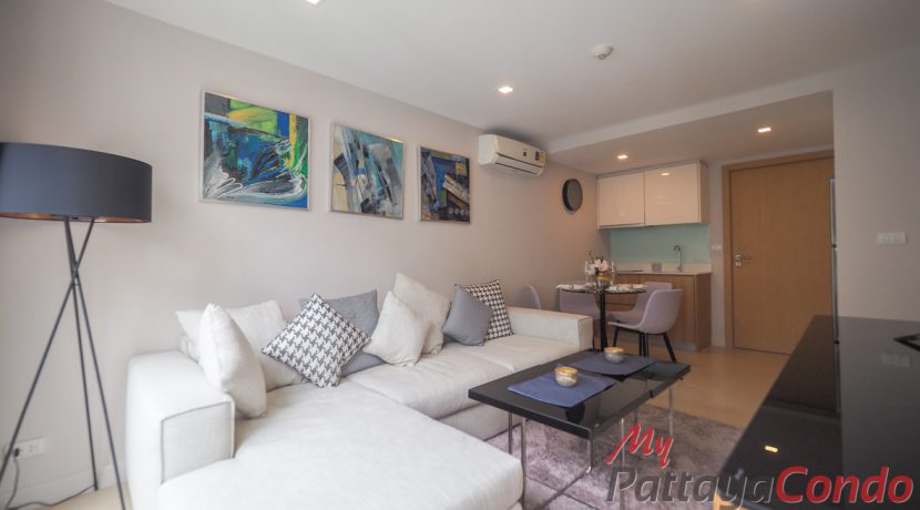 Aurora Pratumnak Condo Pattaya For Sale & Rent 1 Bedroom With Pool Views - AR09