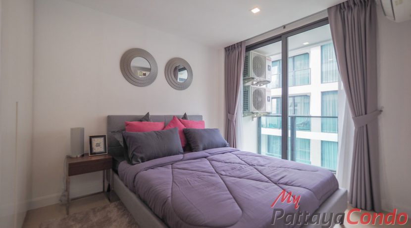 Aurora Pratumnak Condo Pattaya For Sale & Rent 1 Bedroom With Pool Views - AR09