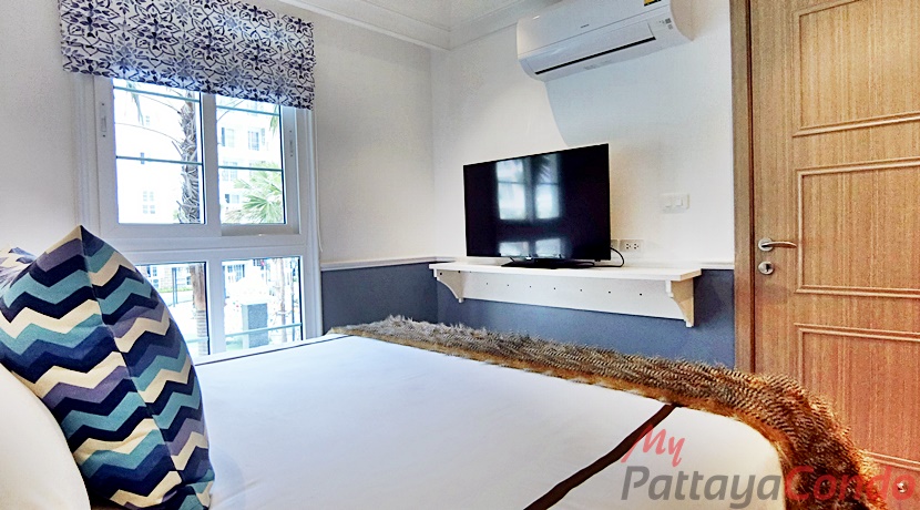 Seven Seas d' Azur Pattaya Condo For Sale & Rent 1 Bedroom With Pool Views - SEVC03