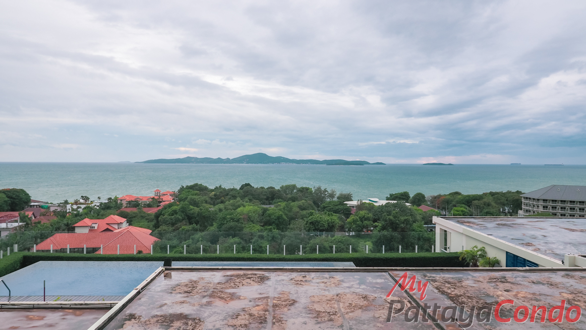 The Peak Towers Pattaya Condo For Sale – PEAKT78