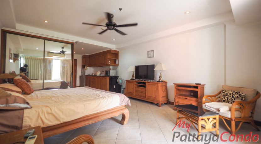 View Talay 5 C Pattaya Condo For Sale & Rent Studio With Garden Views - VT5C06