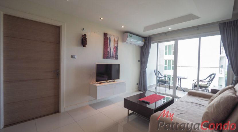 Sunset Boulervard 2 Pattaya Condo For Sale & Rent 1 Bedroom With Pool & Partial Sea Views - SUNBII29