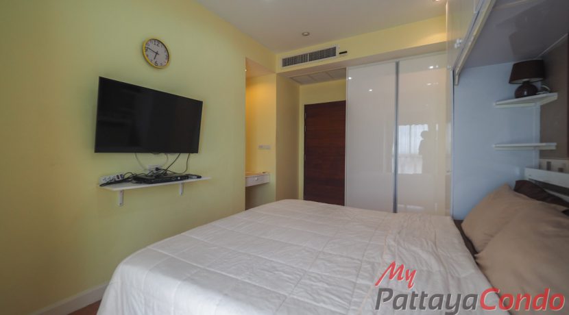 Axis Pattaya Condo For Sale & Rent 1 Bedroom With Partial Sea Views - AXIS36