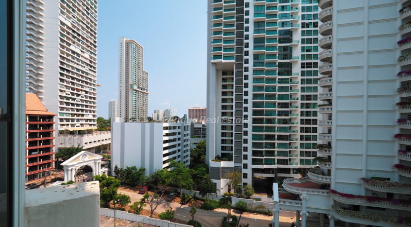 Siam Penthouse 3 WongAmat Pattaya Condo For Sale & Rent - SPIII03