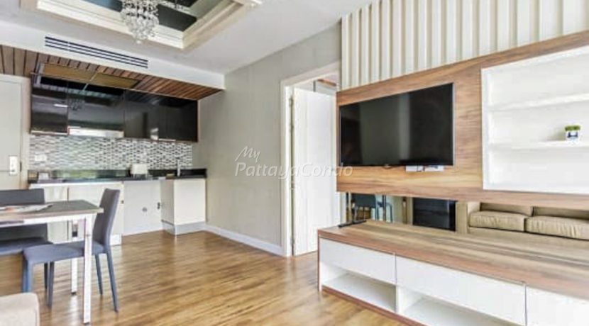 Dusit Grand Park Condo Pattaya For Sale & Rent 2 Bedroom With City & Garden Views - DUSITP31