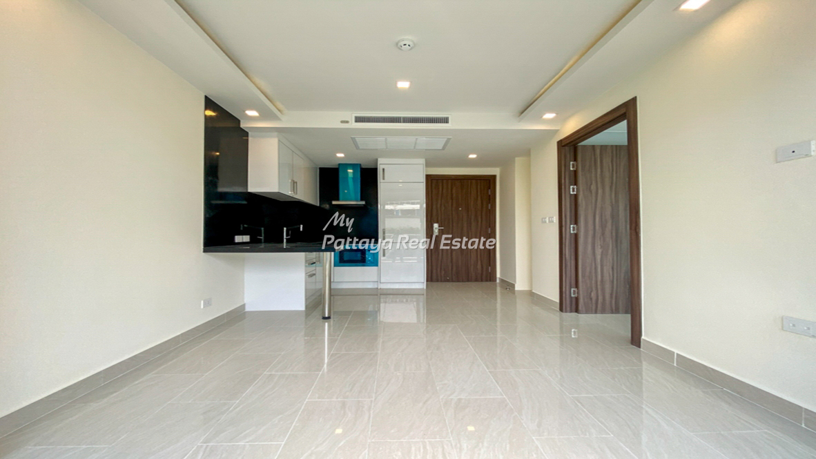 Grand Avenue Residence Pattaya Condo For Sale – GRAND170