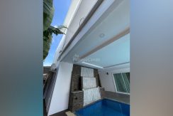 Palm Lakeside Village For Sale & Rent 4 Bedroom With Private Pool in Mabprachan - HEPLP02