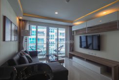 Grand Avenue Residence Pattaya For Sale & Rent 1 Bedroom With Pool Views - GRAND171R