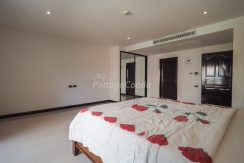 Little Norway Condominium Pattaya For Sale & Rent 2 Bedroom With Partial Sea Views - LTNW01