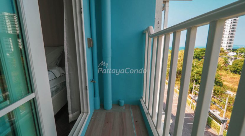 Grand Florida Beachfront Na-Jomtien Pattaya Condo For Sale & Rent - GF03