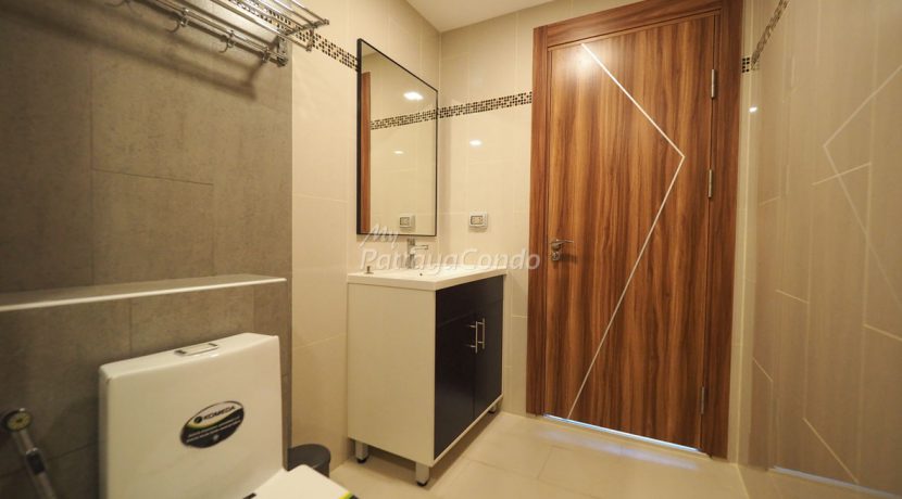 Laguna Beach Resort 3 Maldives Pattaya Condo For Sale &  Rent 1 Bedroom With Pool Views - LBR3M43