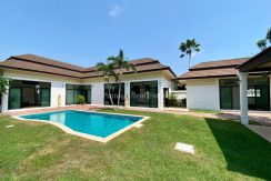Baan Anda Pool Villas For Sale & Rent 3 Bedroom With Private Pool in East Pattaya - HEBA01