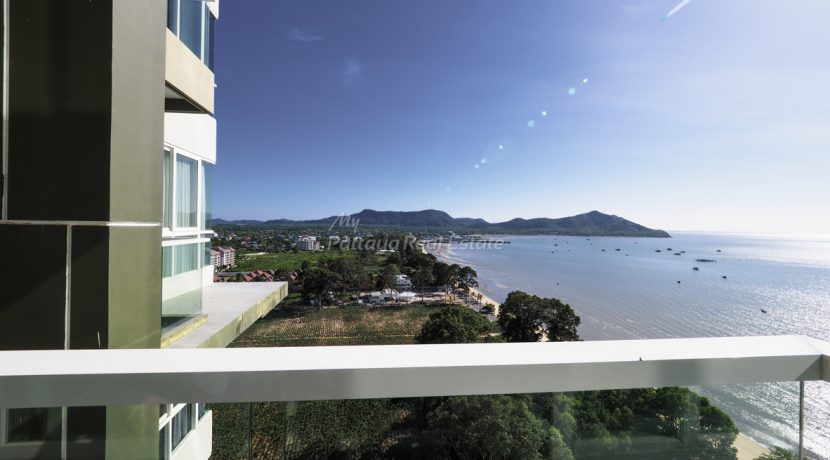 Del Mare Beachfront Condo Pattaya For Sale & Rent 3 Bedroom With Sea Views - DELM17