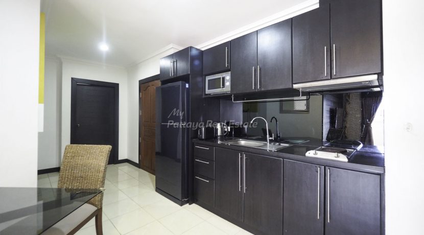 Euro Condo Central Pattaya For Sale & Rent 2 Bedroom With Pool Views - EURO05