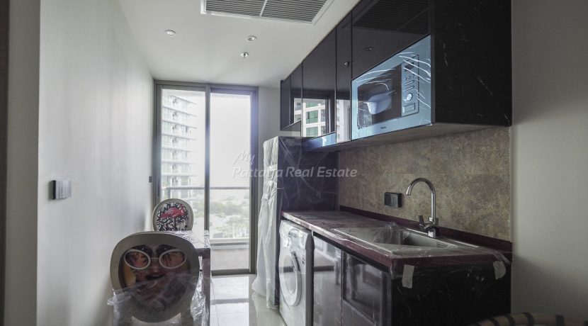 Riviera Ocean Drive Condo Pattaya For Sale & Rent 1 Bedroom With Partial Sea Views - ROD24