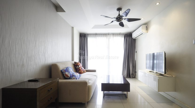 Sunset Boulevard Residence 2 Pattaya For Sale & Rent 1 Bedroom With Pool Views - SUNBII31