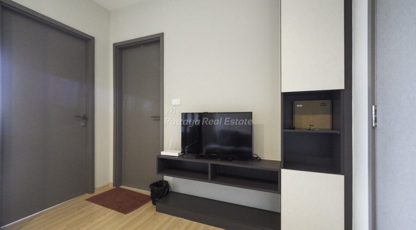 The Base Central Pattaya Condo For Sale & Rent 1 Bedroom With City Views - BASE41