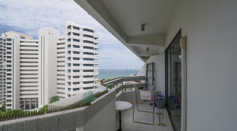 Jomtien Condotel Pattaya For Sale & Rent 2 Bedroom With Partial Sea Views - JTC10