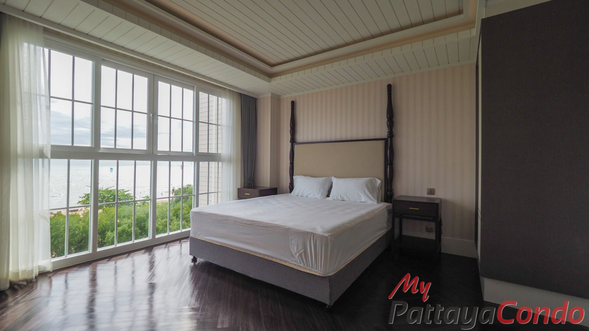 Grand Florida Beachfront Condo Resort Pattaya For Sale – GF07