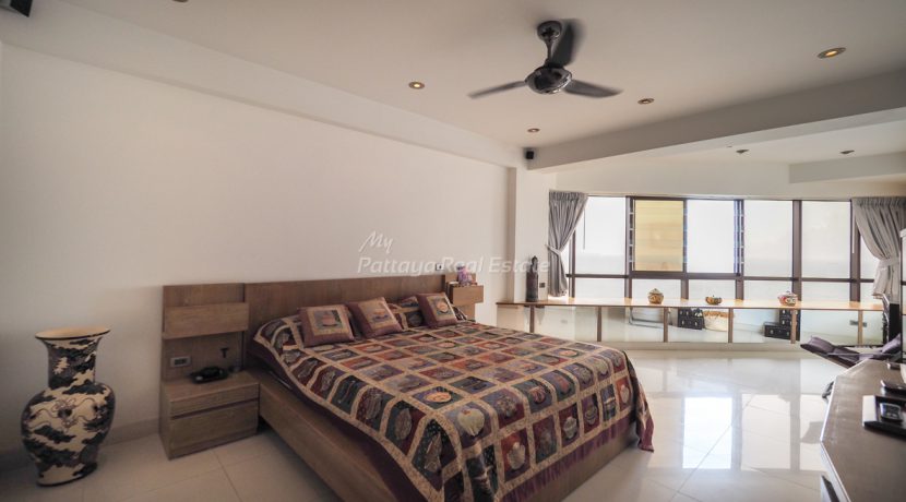 Jomtien Plaza Condotel Pattaya For Sale & Rent 3 Bedroom With Sea Views - JPC06