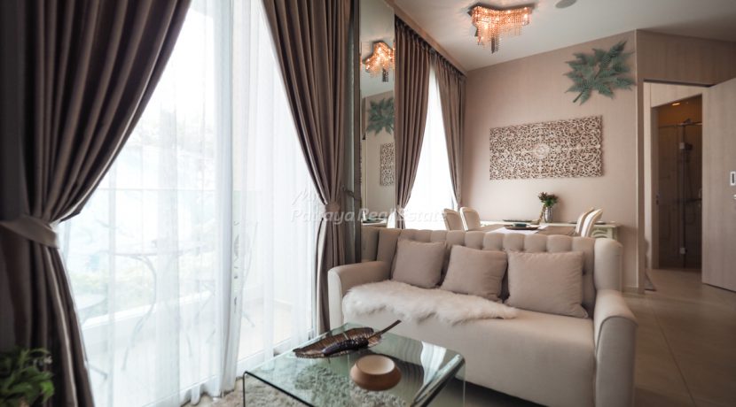 Marina Golden Bay Pattaya Condo For Sale 2 Bedroom With City Views - MGB02